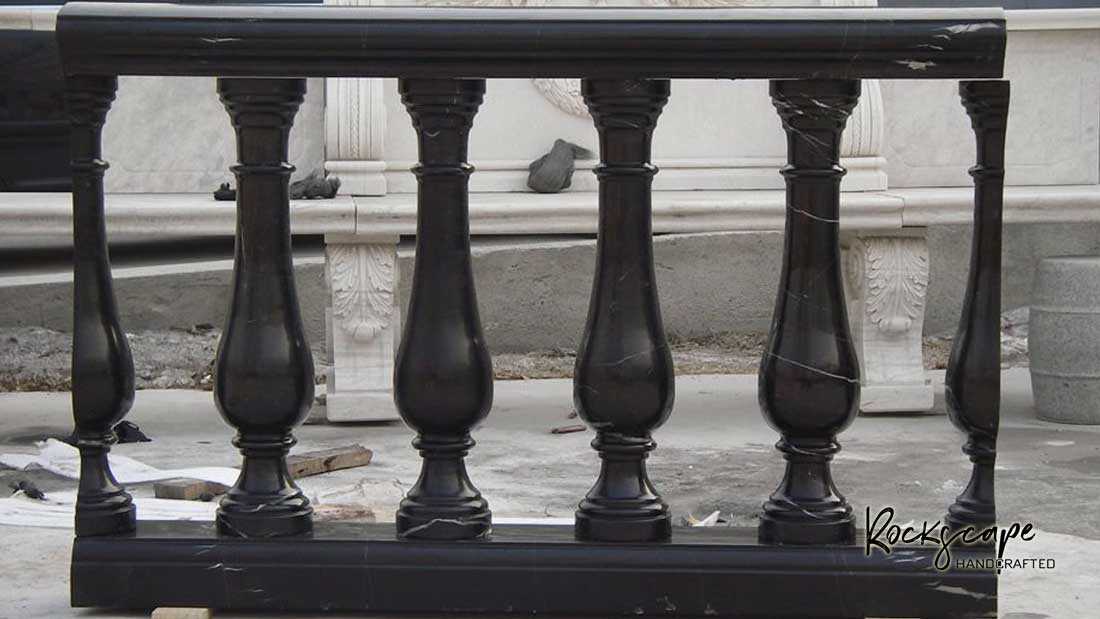 Italian_marble_balusters