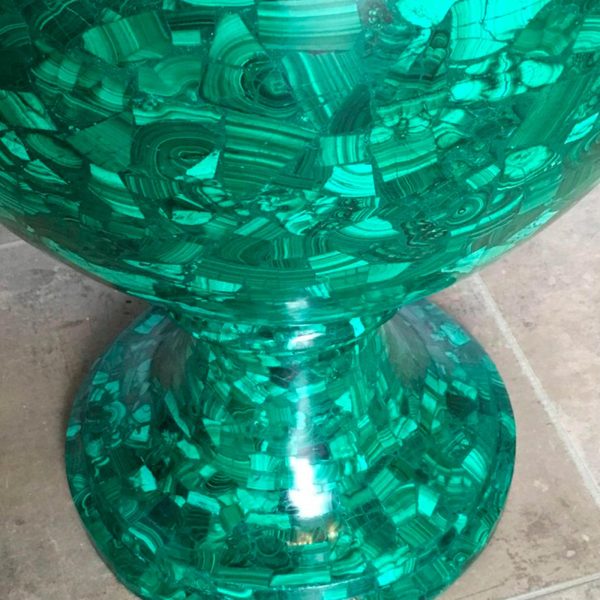 SET OF 2 MALACHITE VASES / URNS - Image 4