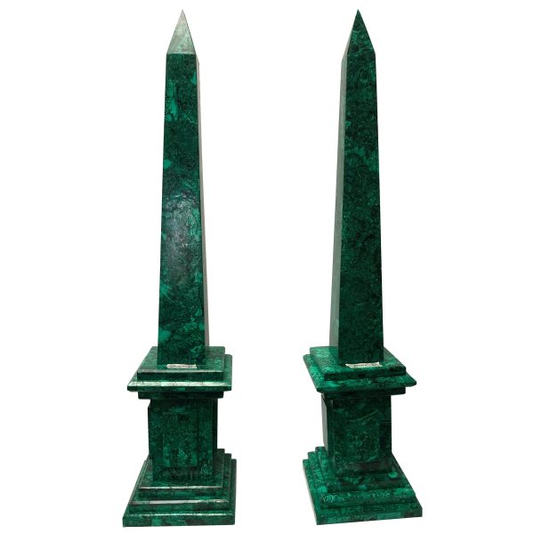 PAIR OF NEOCLASSICAL MALACHITE OBELISKS - Image 2